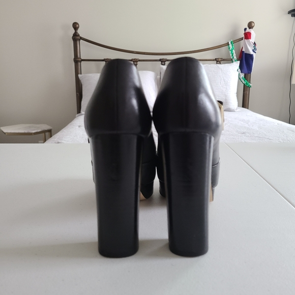 MICHAEL Michael Kors Elena - Picture 3 of 4